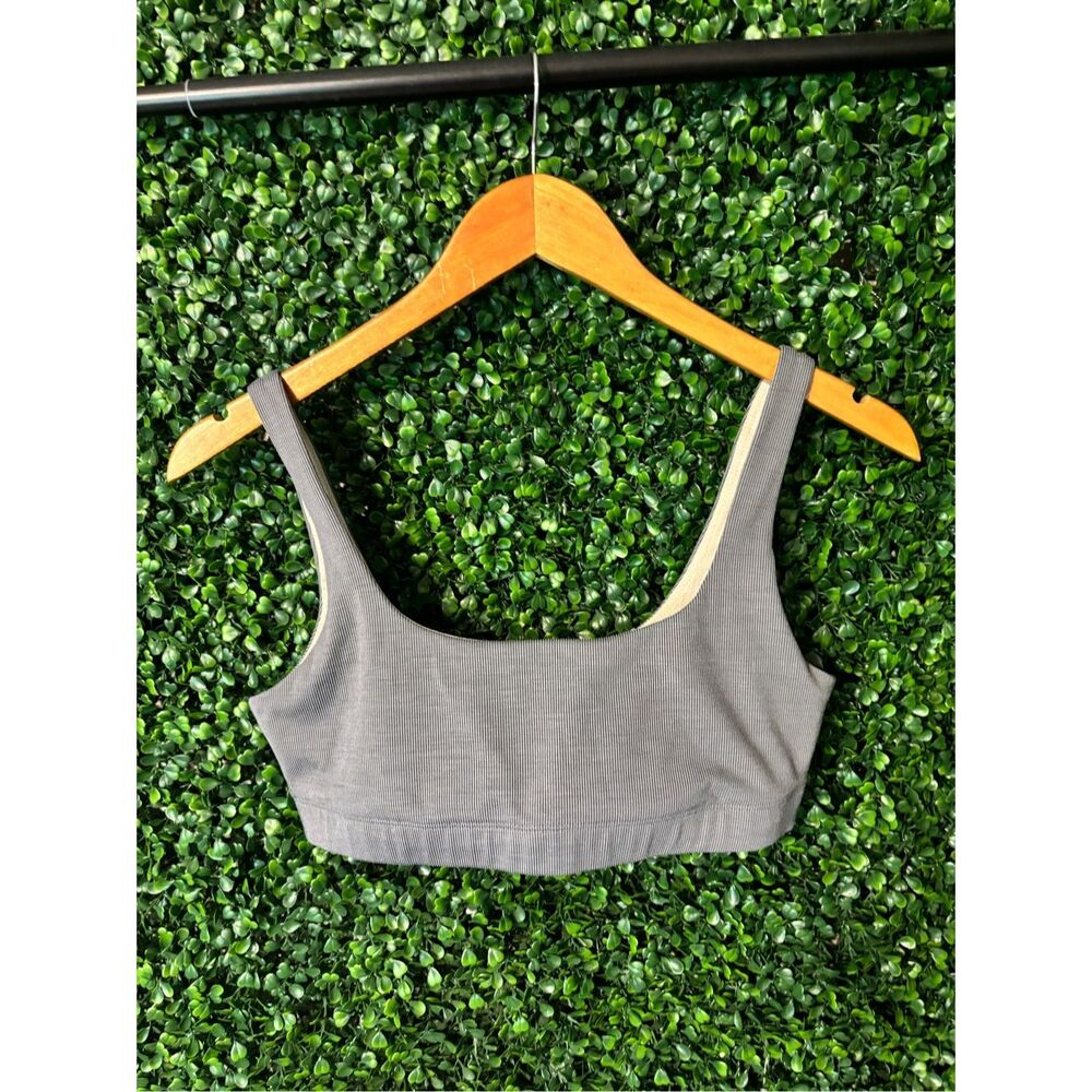 Vuori Gray Daily Bra Sz Medium